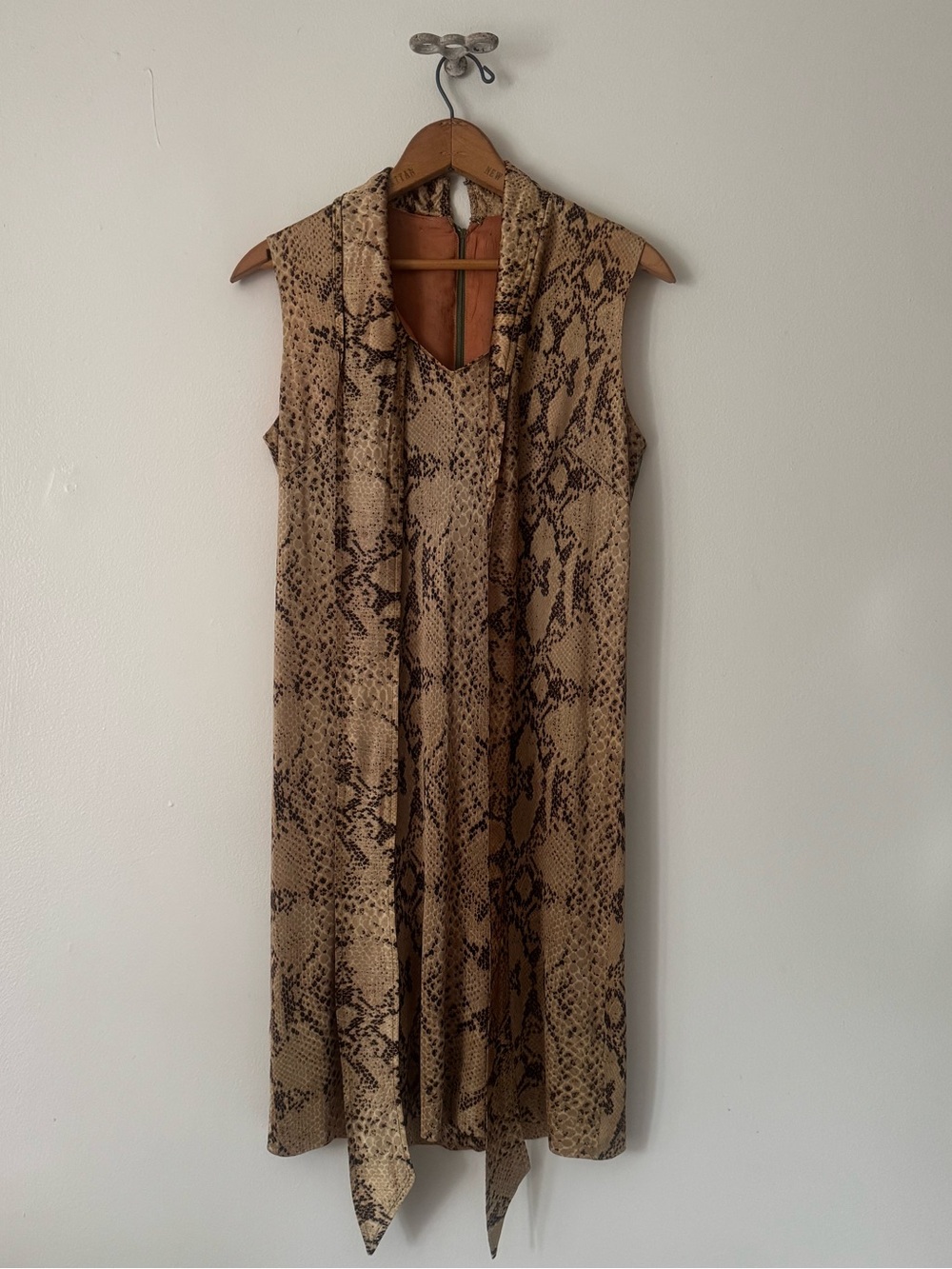 Vintage 1960 Snakeskin Pussybow Mini Dress. - Picture 3 of 6